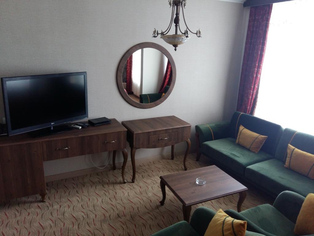 Cihan Hotel Hopa Exterior photo